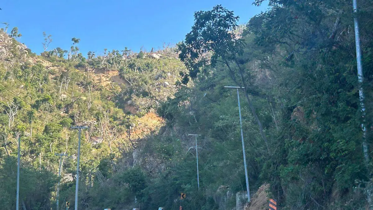 Sobre esta avenida, se han registrado varios accidentes en los que se han visto involucradas unidades pesadas 