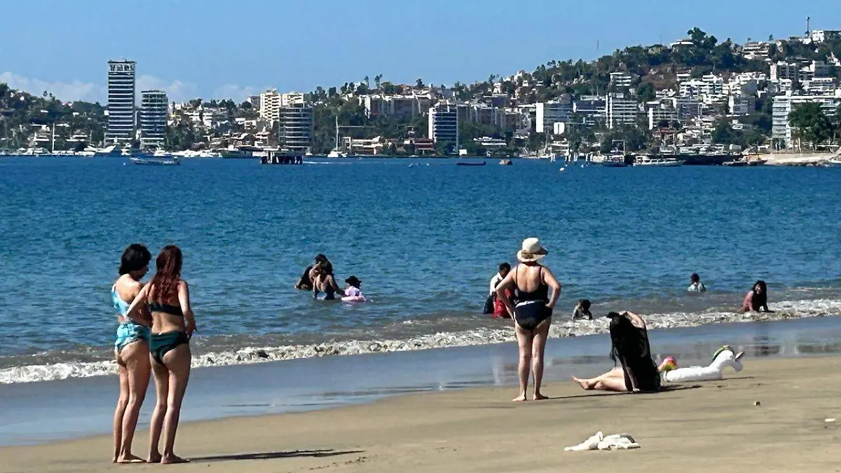 Trabajo coordinado entre autoridades y empresarios, ayuda a reactivar la economía de Acapulco 