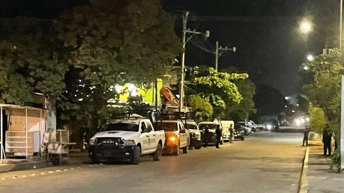 Noche violenta en Acapulco 