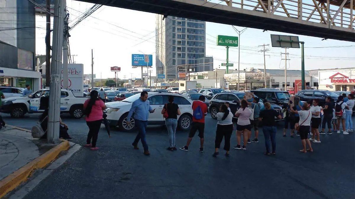 Bloqueos en Monterrey