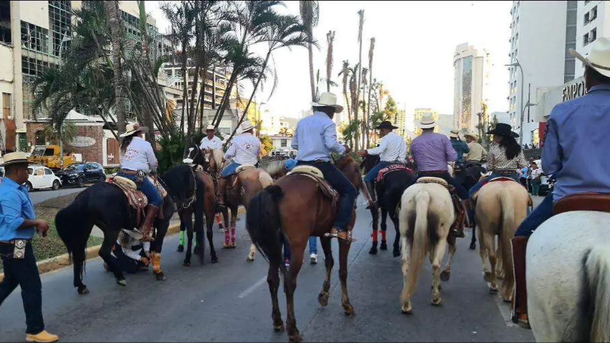 Cabalgata-Acapulco