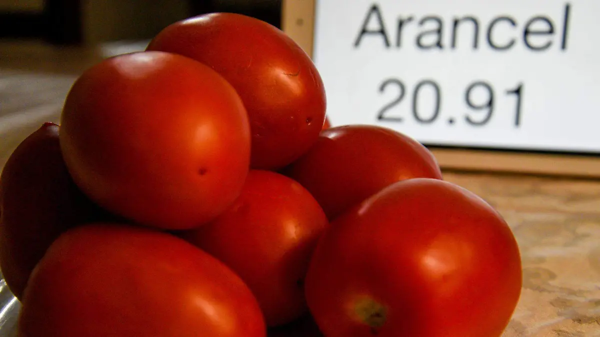 1028182_Aranceles a jitomate_web