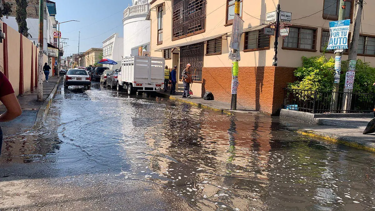calle-Chilpancingo-aguas negras