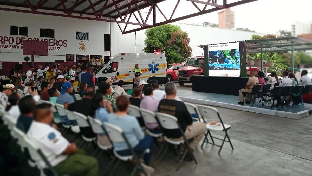 lluvias-mar-de-fondo