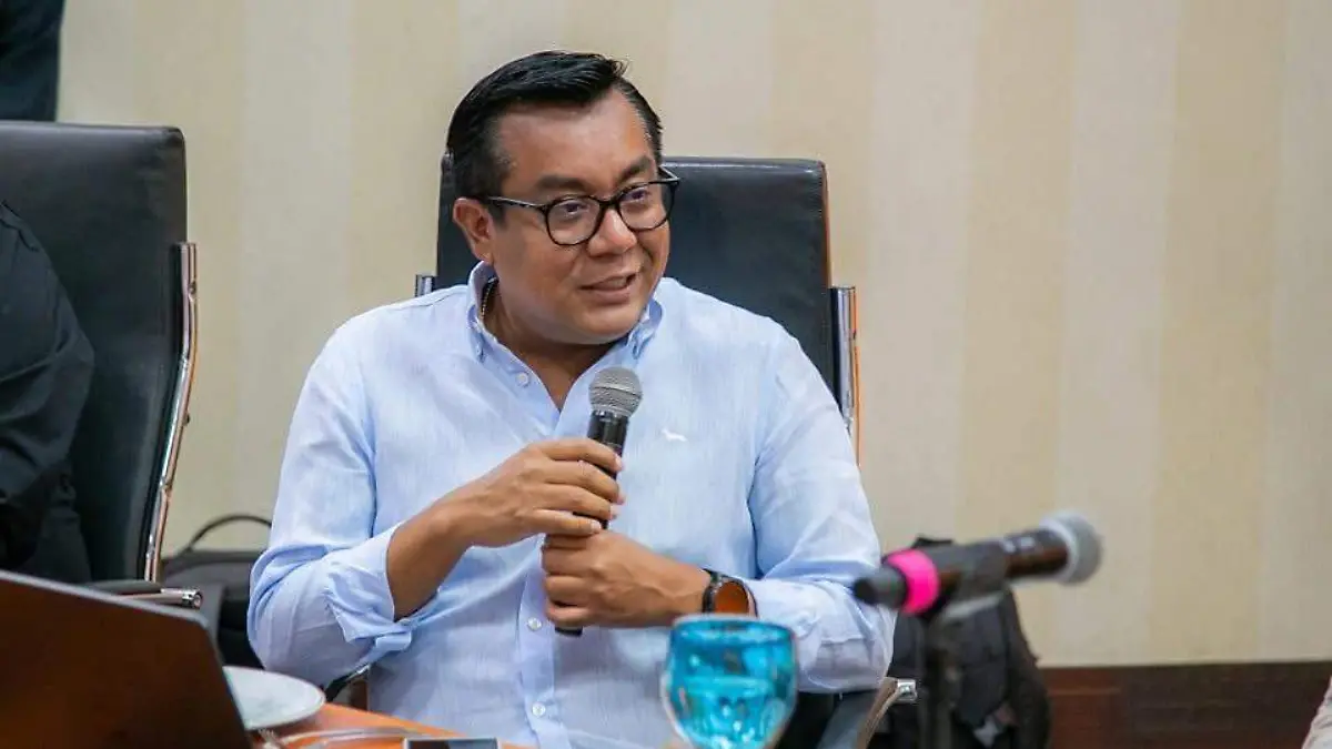 Secretario - Turismo 