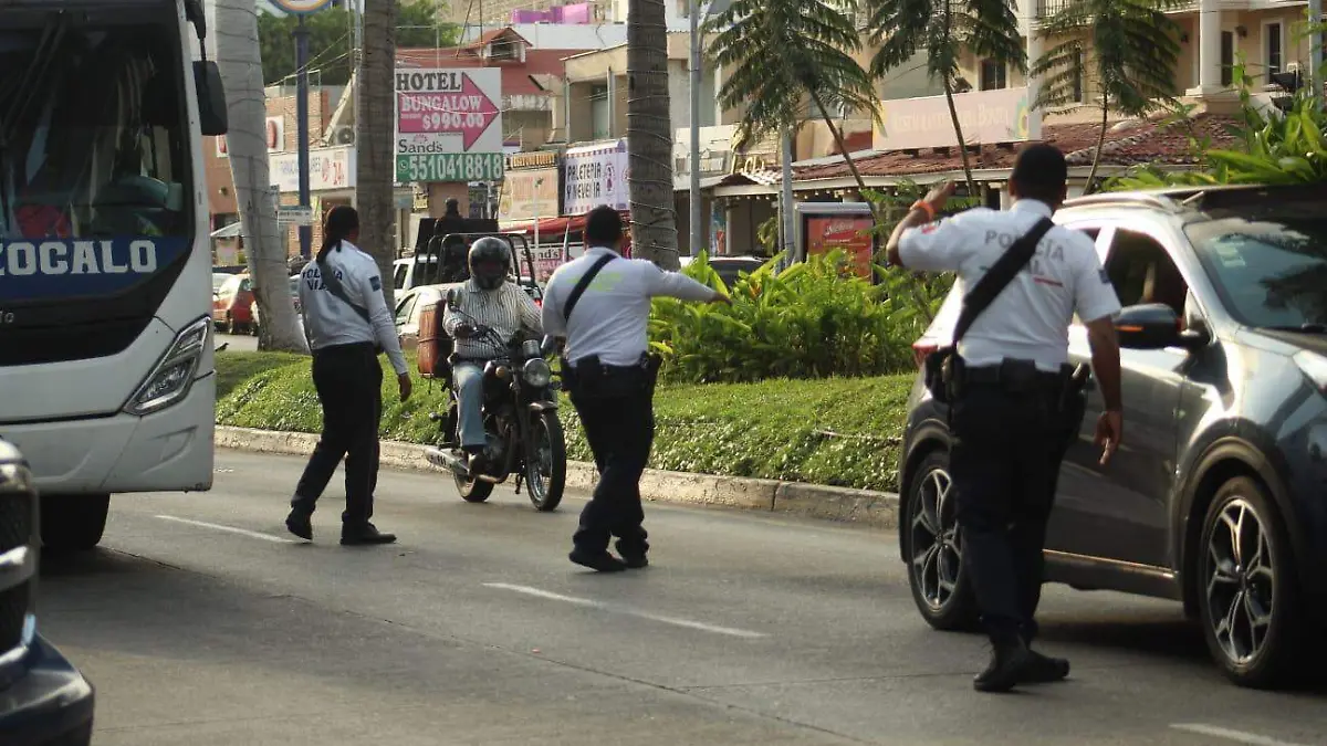 Certificación de policías proceso que marca la ley