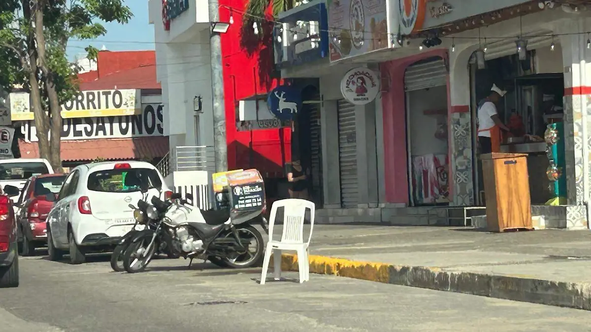 En poder de empresarios una gran parte de la costera