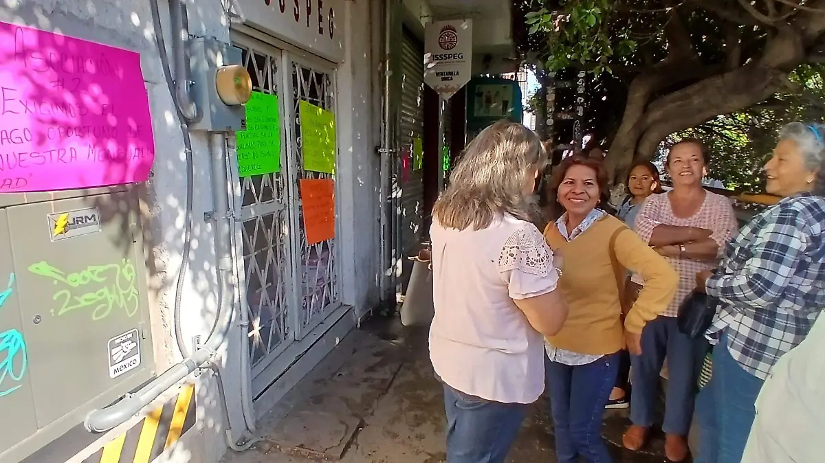 Jubilados ISSSPEG 04