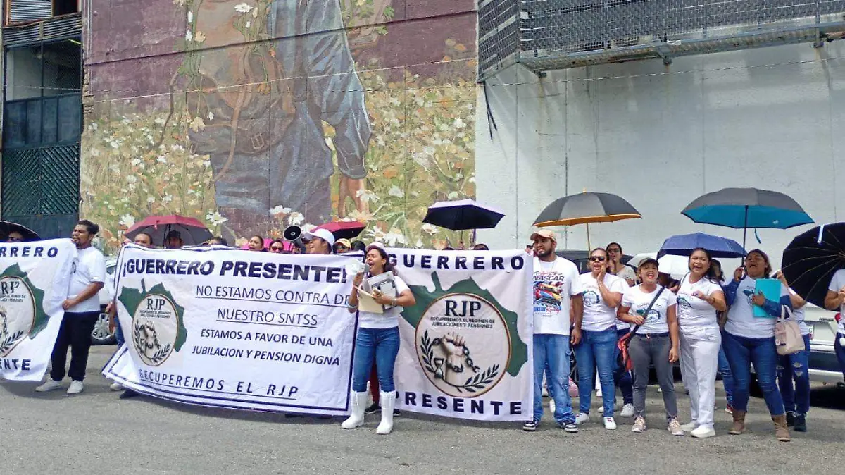 d64dde80-37c8-428a-9296-0426609793fd