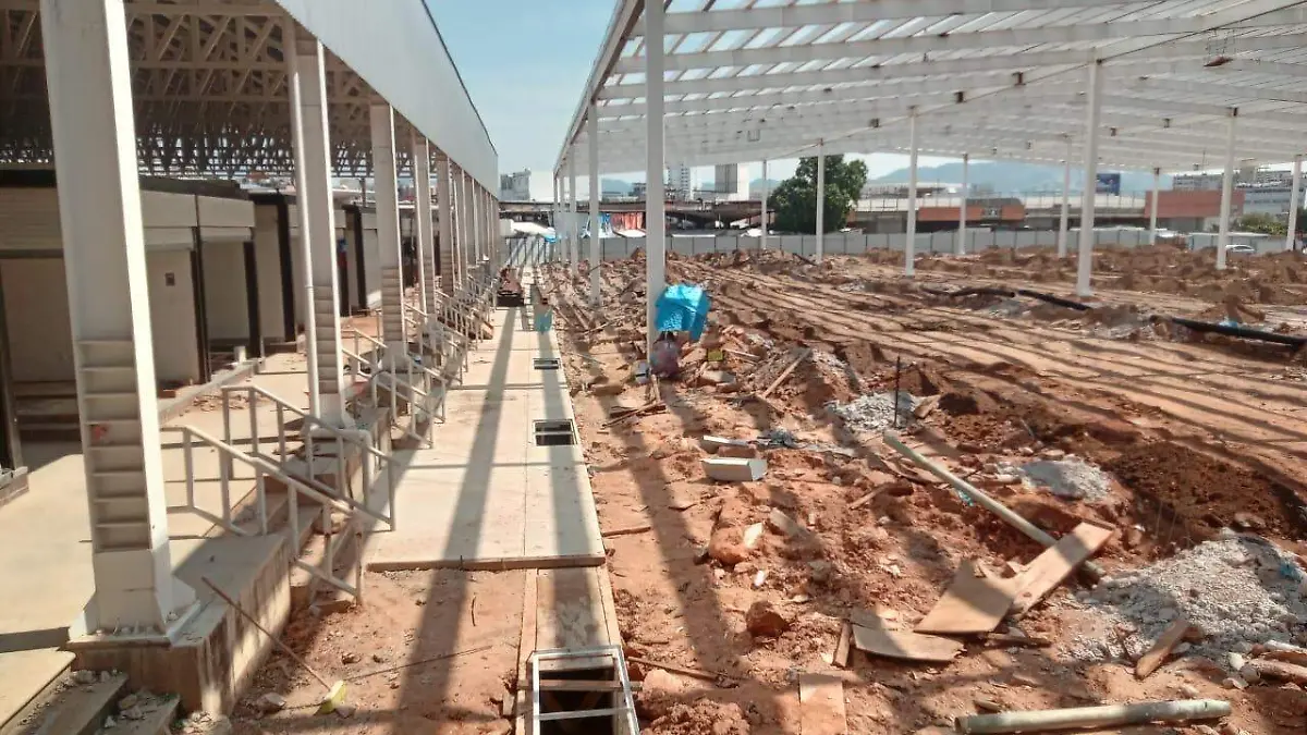 Mercado - Reconstrucción 