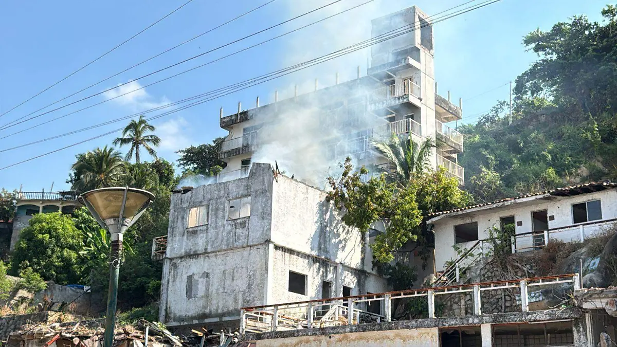 Incendio vivienda Acapulco