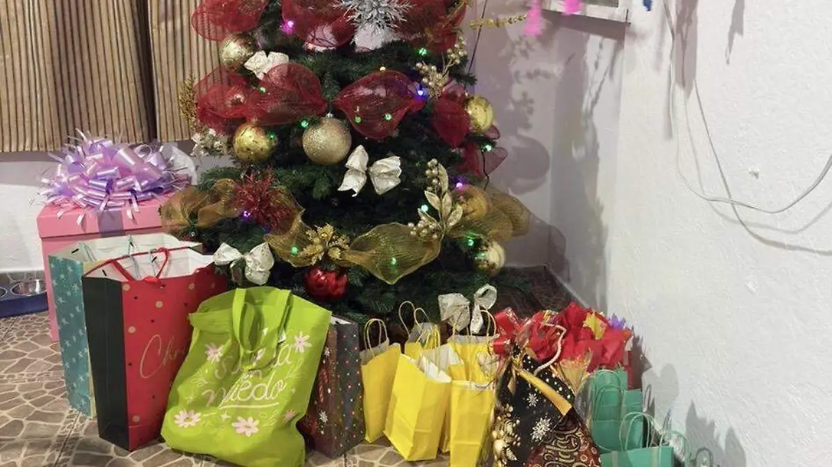 b3f32efb-edff-4079-9d2e-b4f90f390909