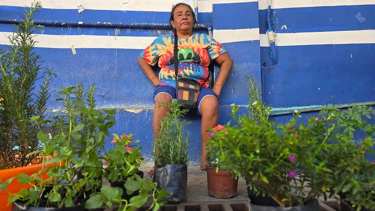 f9256348-71da-4fa9-9dbd-a5f6694508c1