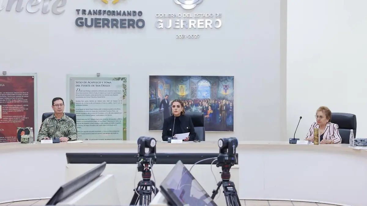 Evelyn - Reunión - Gro