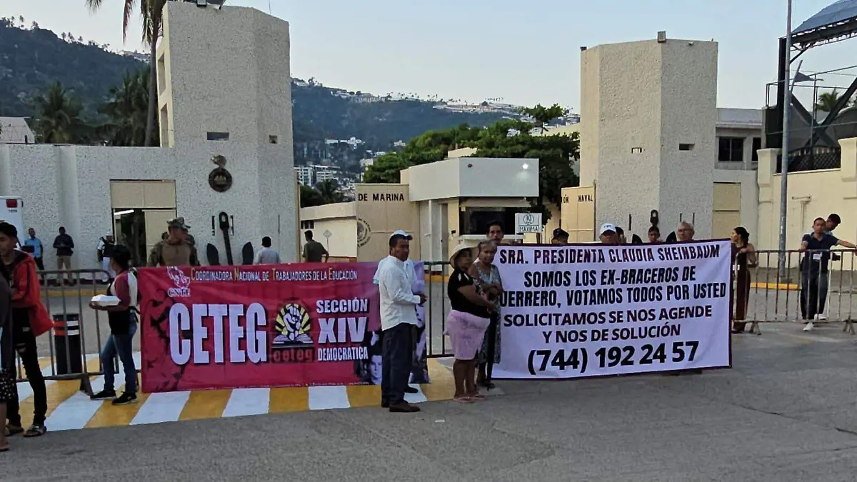 Protestas CTEG y Exbraseros conferencia mañanera Sheinbaum