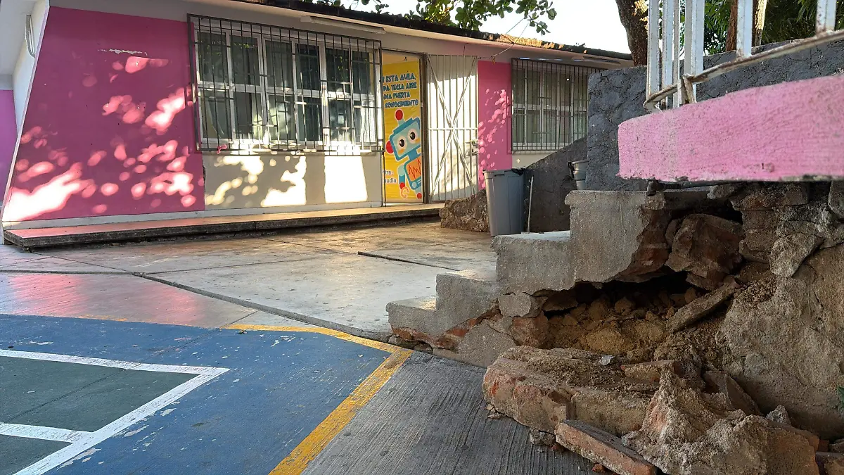 0e834c1f-3e62-4194-9e68-0e1b43294859