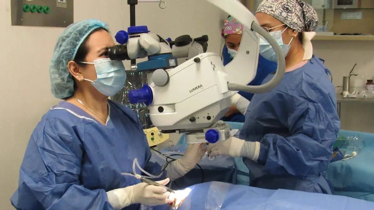 Operación-Oftalmología