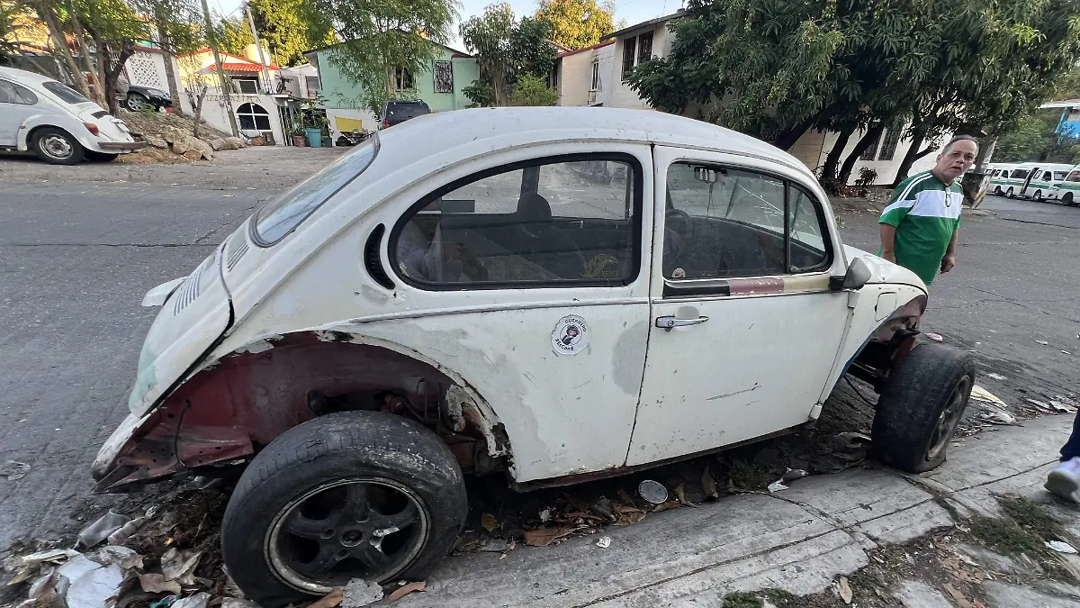 autos-abandonados-unidad-habitacional-