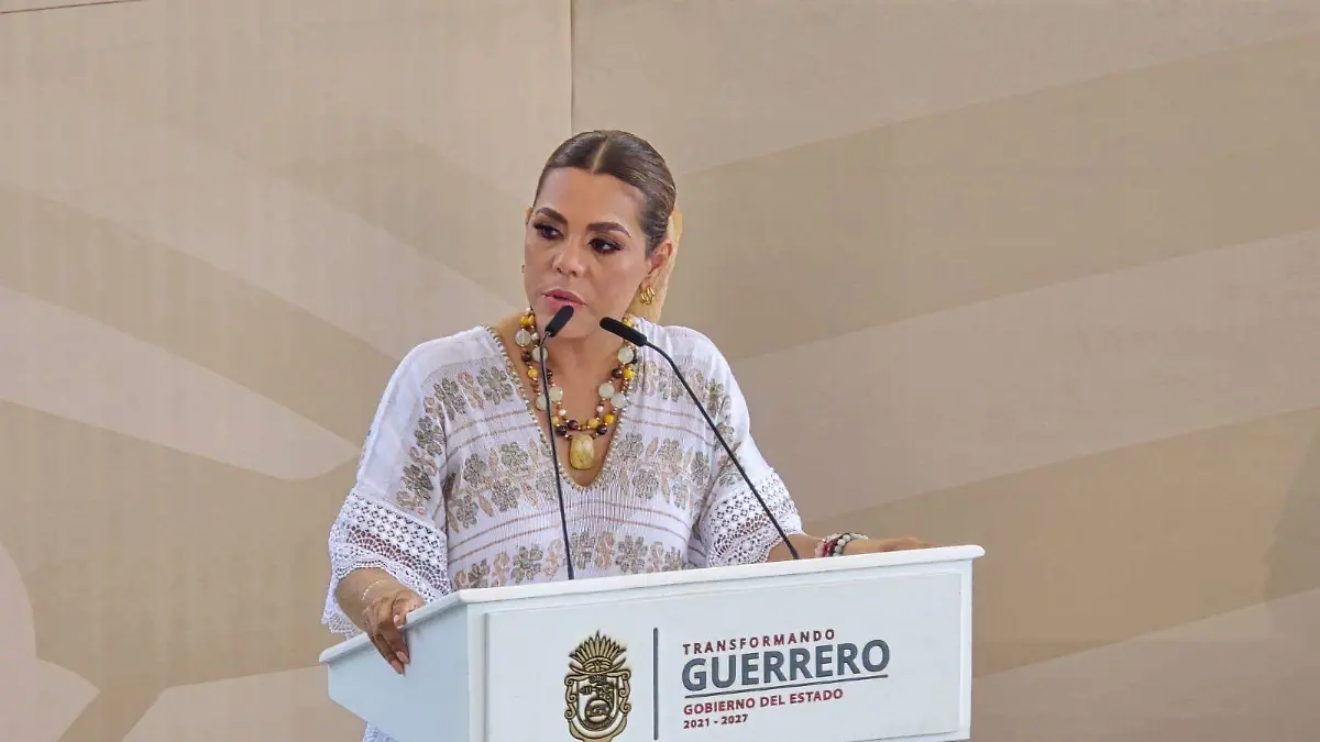 gobernadora-guerrero