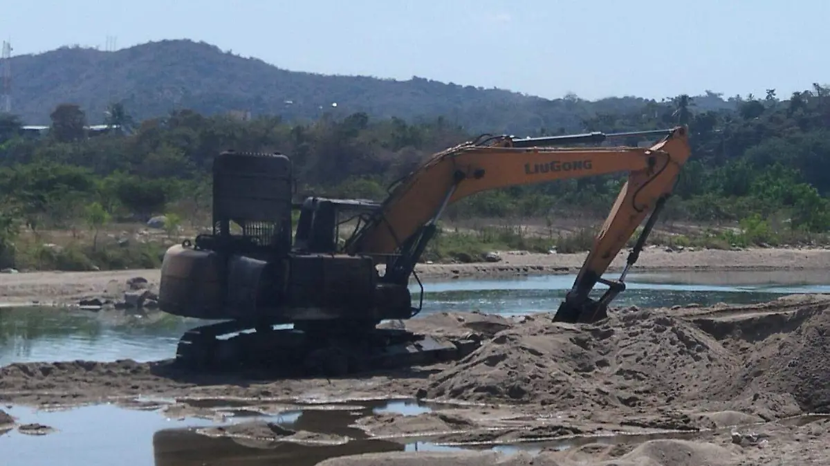 Trabajadores-Río-Sabana