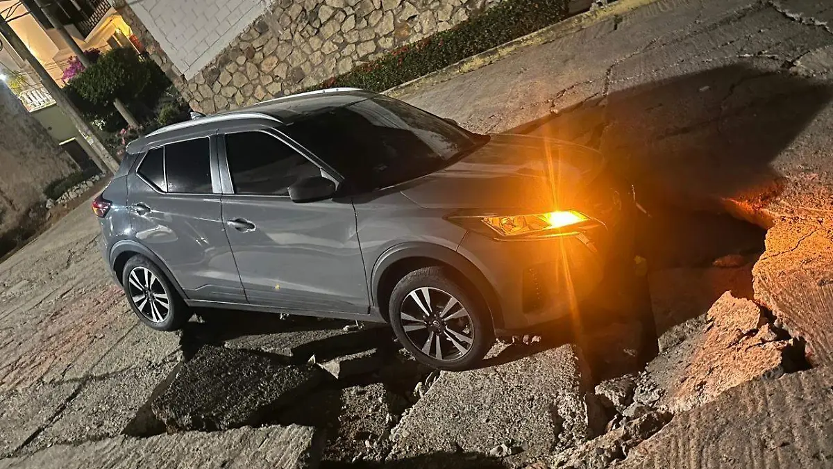 0f70e6bd-408f-48e3-aa70-8e79e9e43734