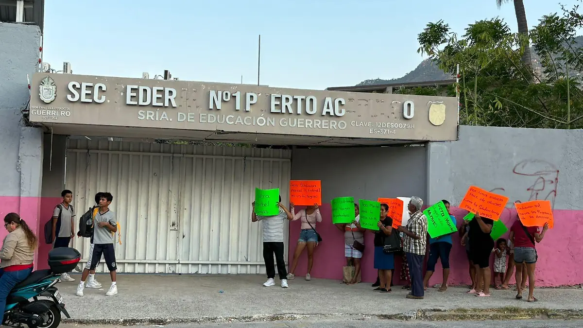 Protesta - Secundaria - ACA