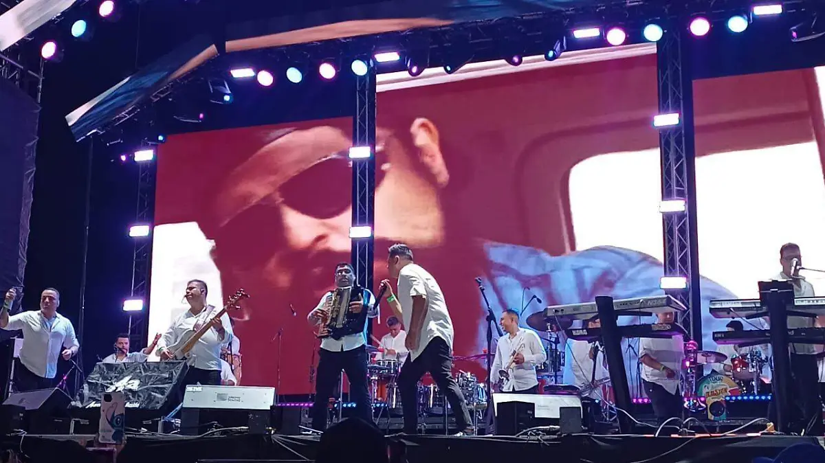 cc9ecee3-785c-4faa-9c87-714533bd6bc9