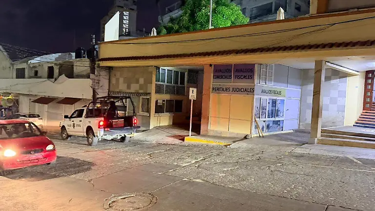 de2e5027-dfd8-490b-8f8c-0b16e396553b