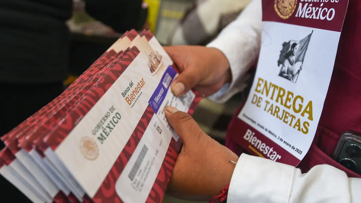 1013041_Entregan Tarjeta Pensión Mujeres Bienestar Edoméx_impreso