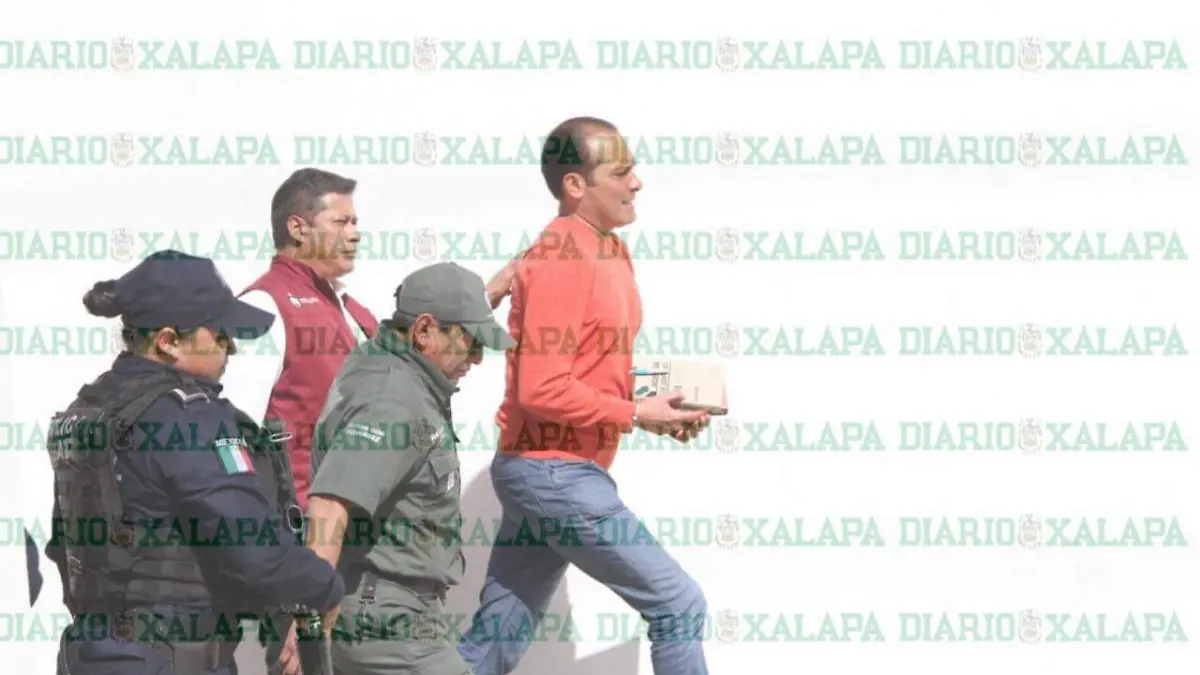 248c89eb-a541-46f1-9da0-54d51806f5e9