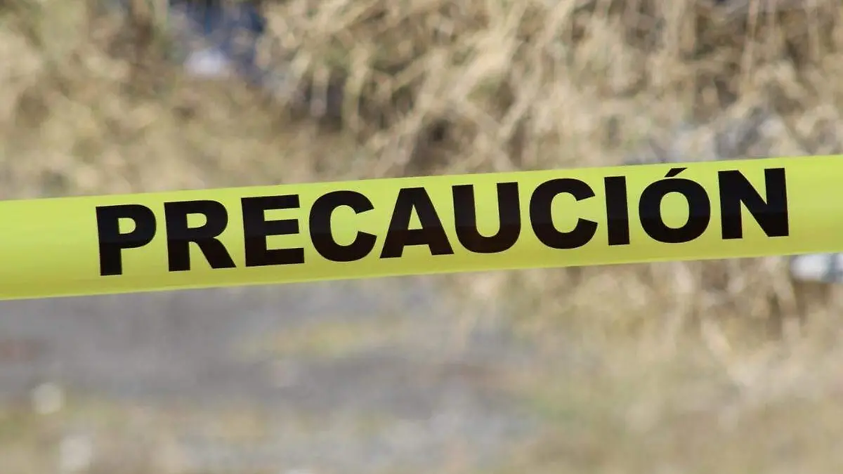 Cinta de precaución - nota roja