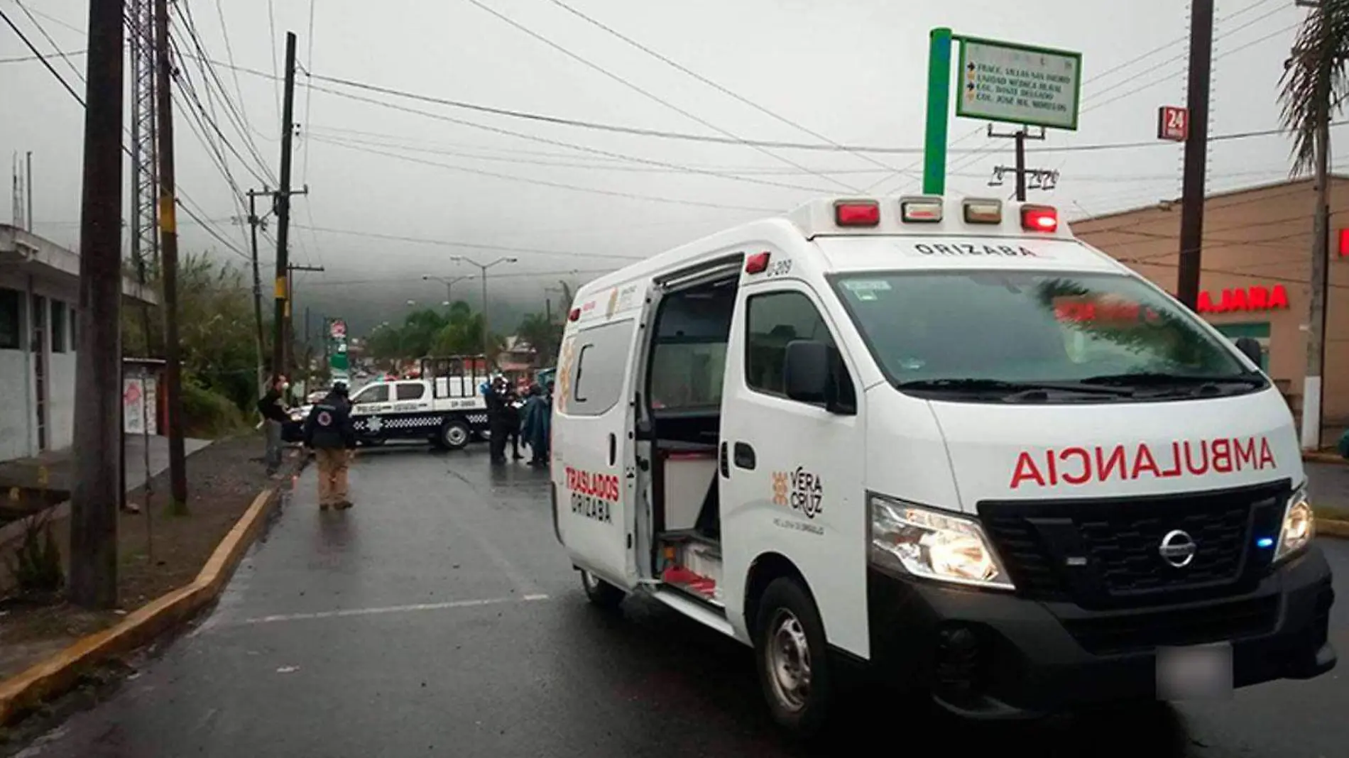 Accidente-en-carretera-Fortin-Huatusco-deja-a-una-mujer-atropellada