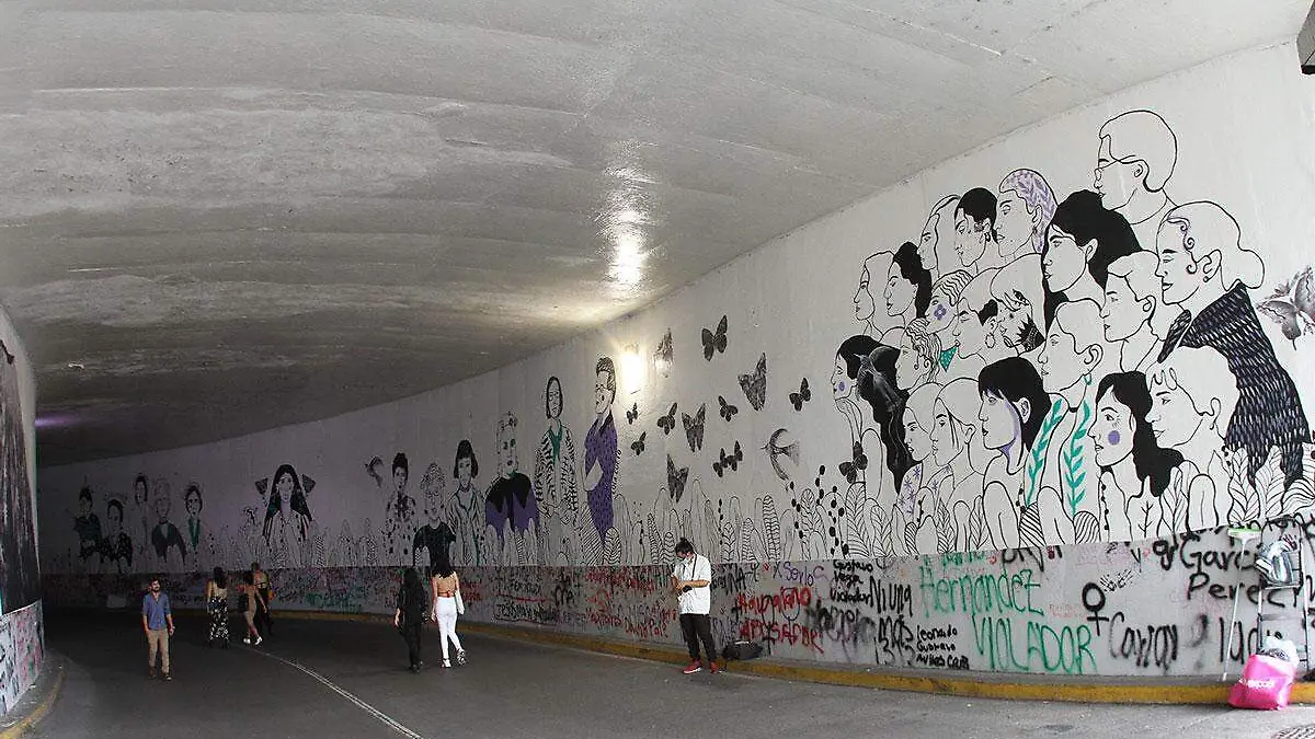 2-Mural-Historicas-de-Xalapa-recoce-a-Celeste-Castillo-Moreno-primera-alcaldesa-de-Huatusco