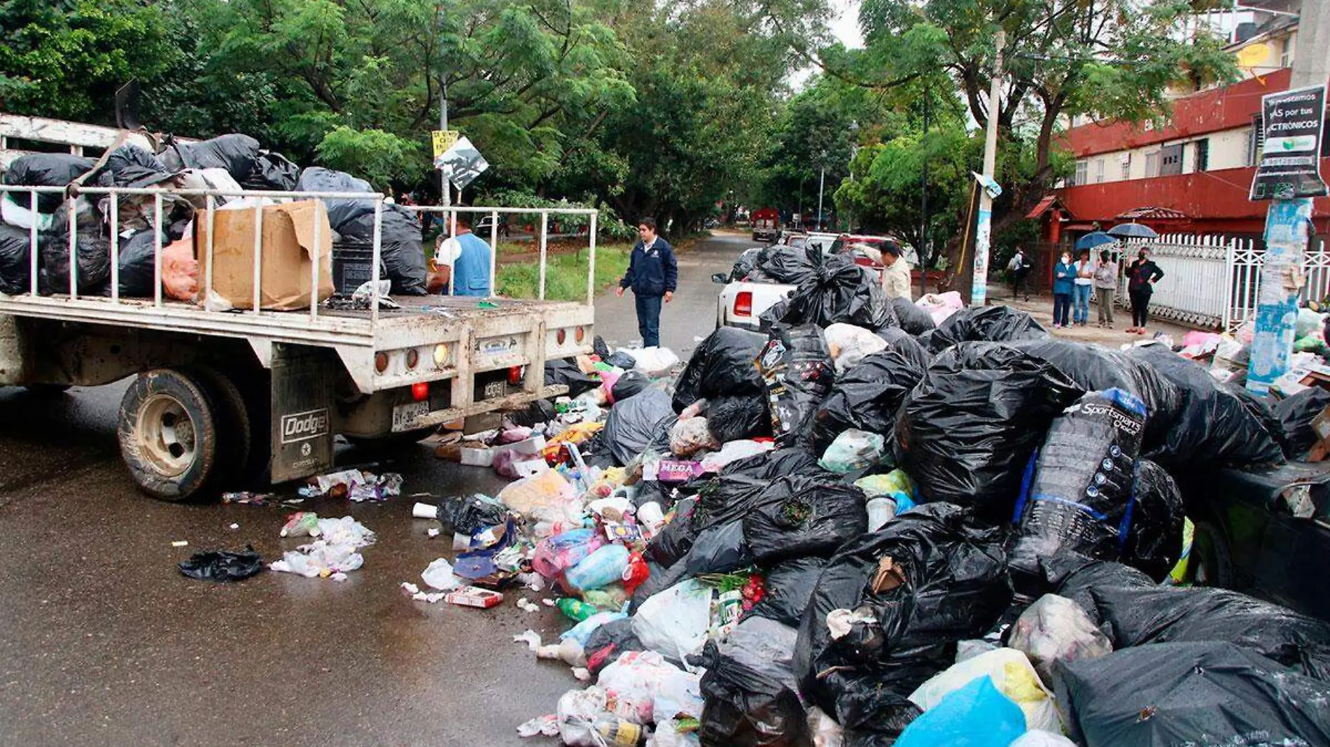 899940_Bloqueo-Basura-Oaxaca-4_web