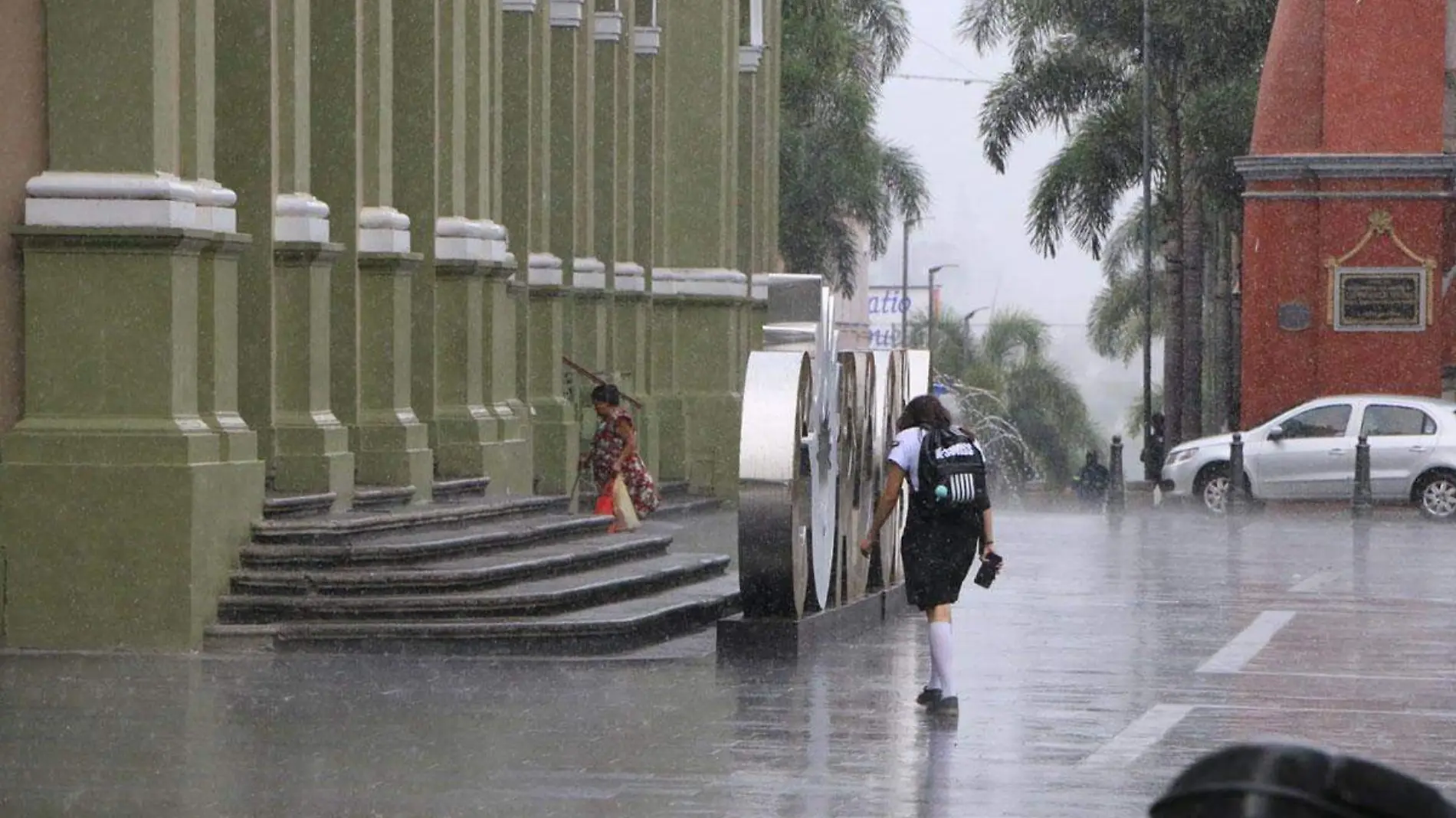 Cae-Tormenta-Electrica-en-Cordoba