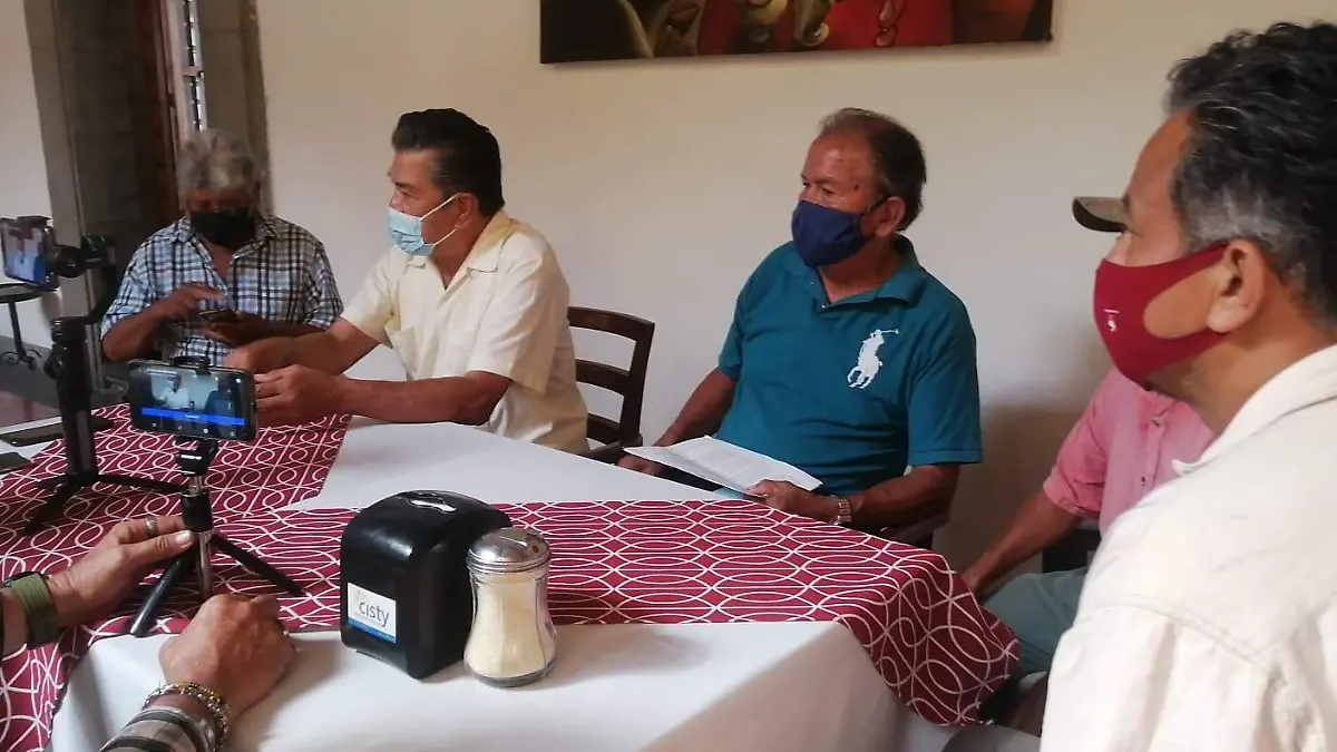 El saqueo de piedra, afecta tramos carreteros y cultivos de la congregación Palma y Montero