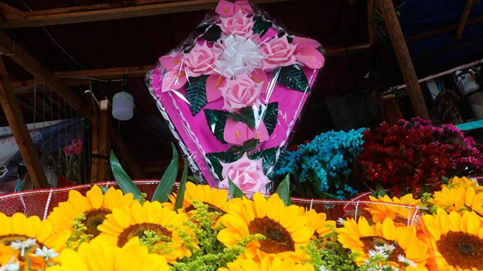 Venta-de-flores-para-el-dia-de-muertos