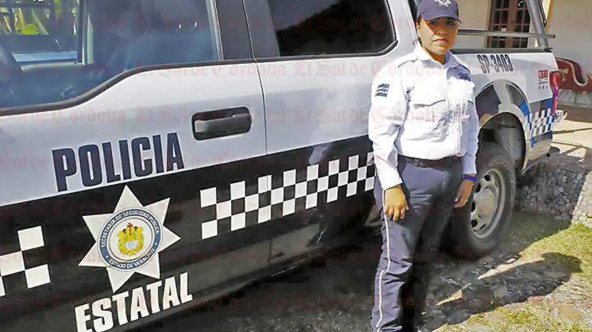 policía