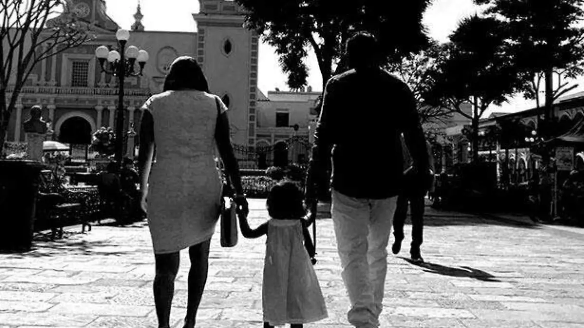 Familia