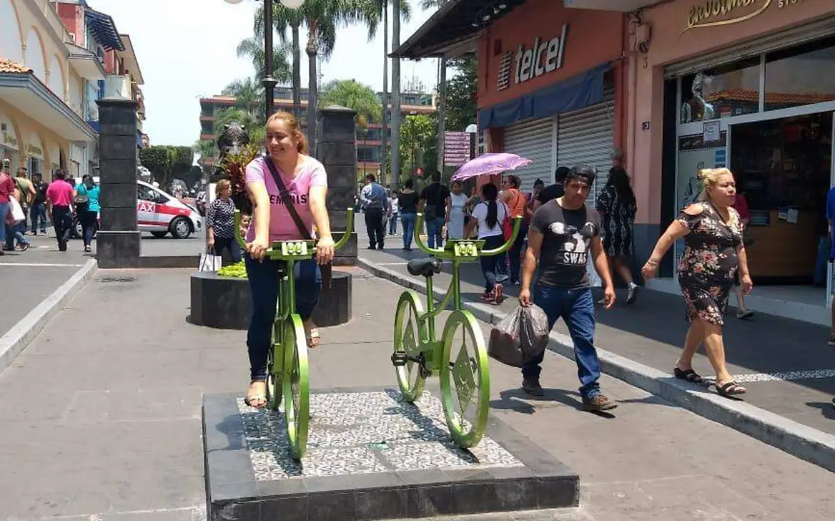 8d79aa3c-dc96-4ba8-b41b-d143e5717291