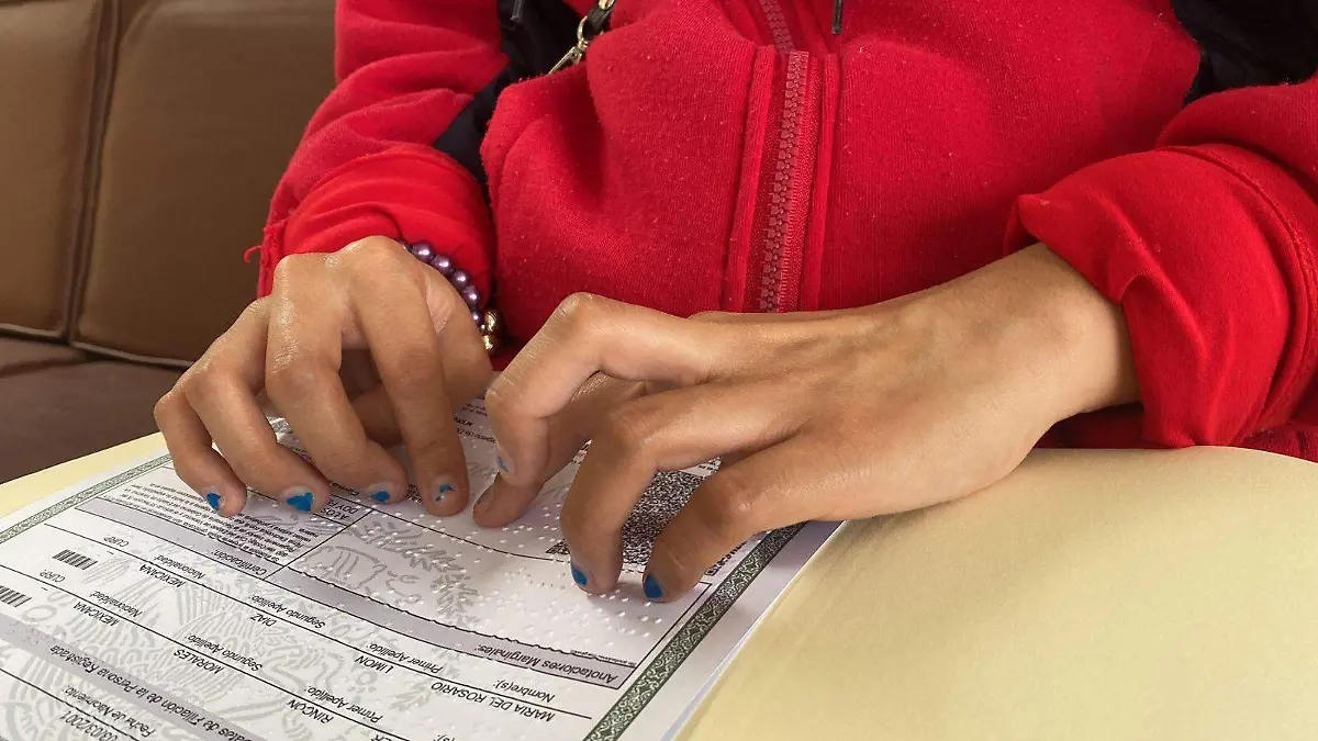 Actas de nacimiento en braille