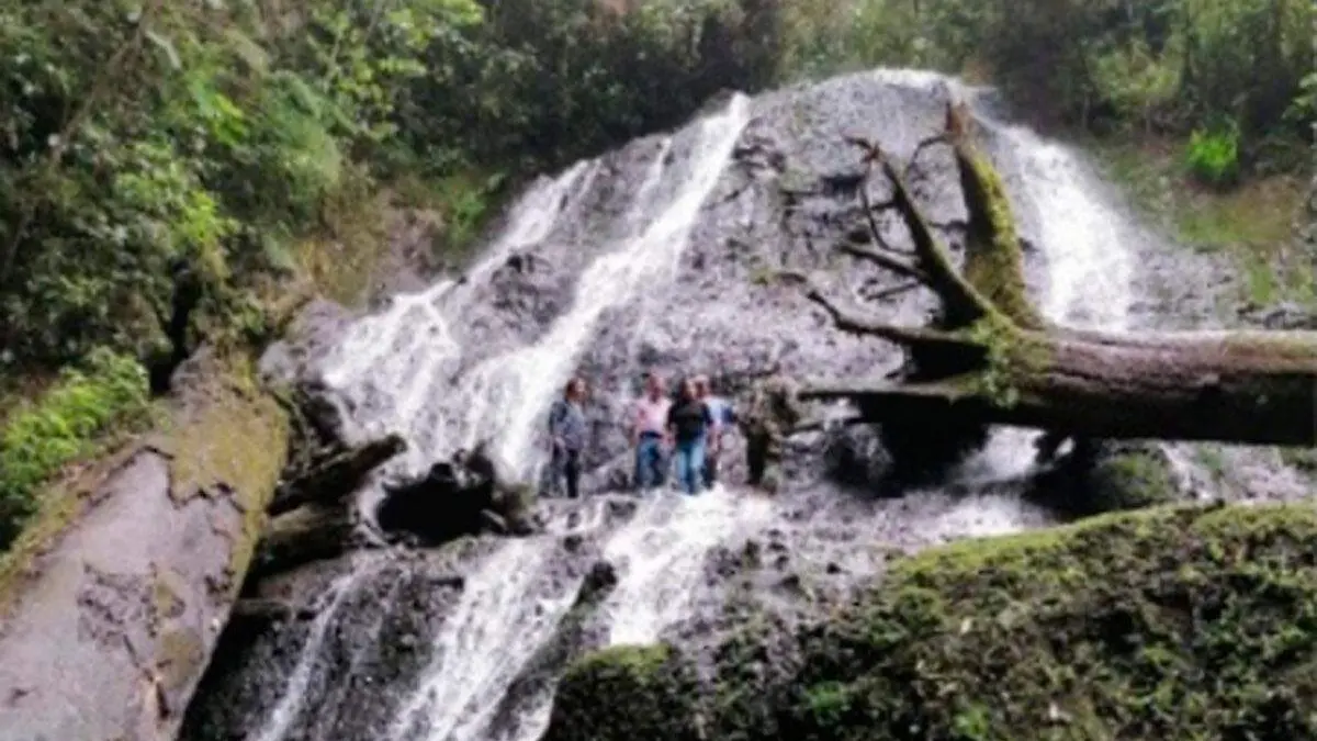 Cascada-del-Encanto-H