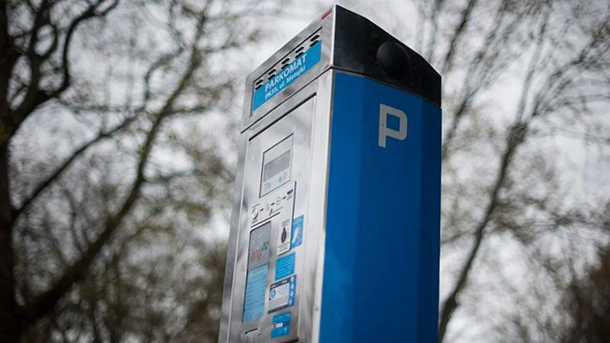parking-meter-4135717_640