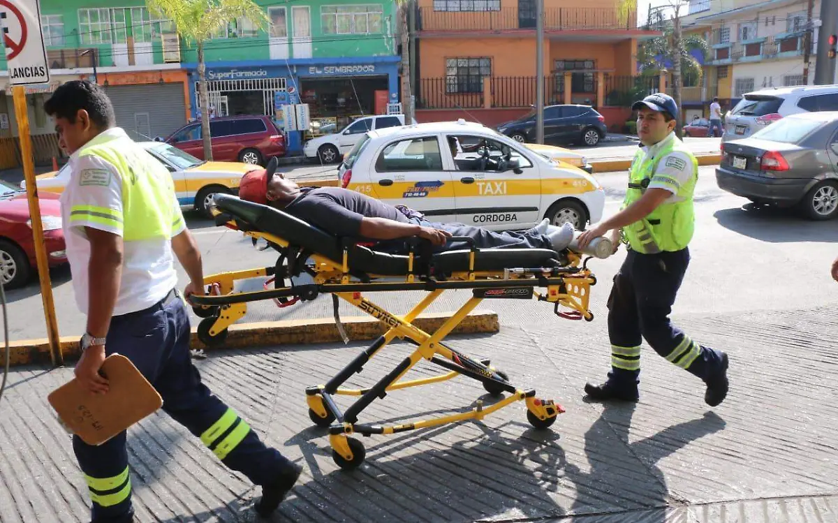 Trasladan a lesionado