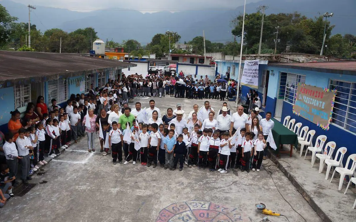 7b53351d-d1e1-47b4-9394-51546eb1f074