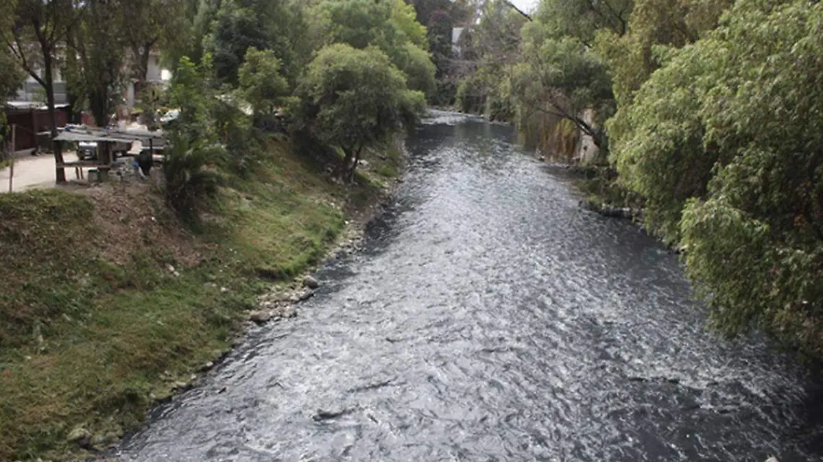 Rio contaminado