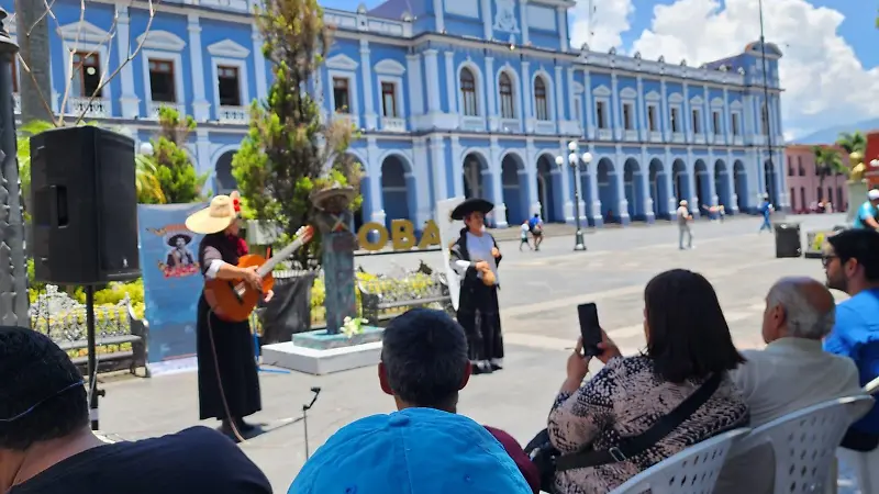 “Por mi general Zapata”, compañía de teatro