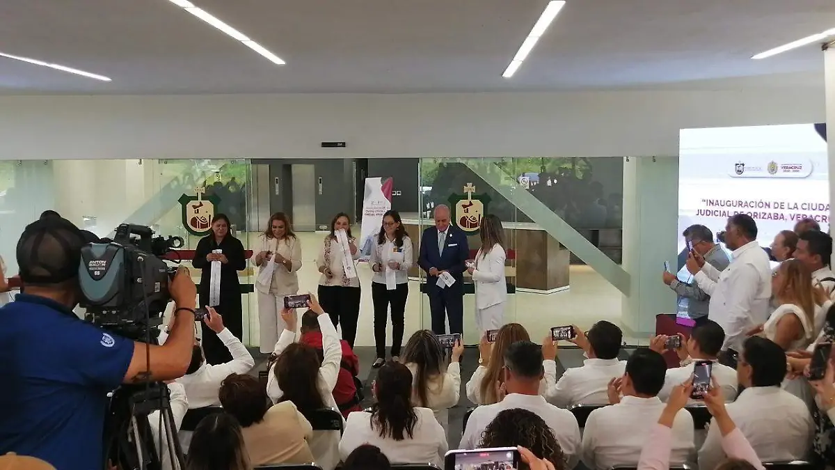 Autoridades inauguran instalaciones de la Ciudad Judicial en Orizaba