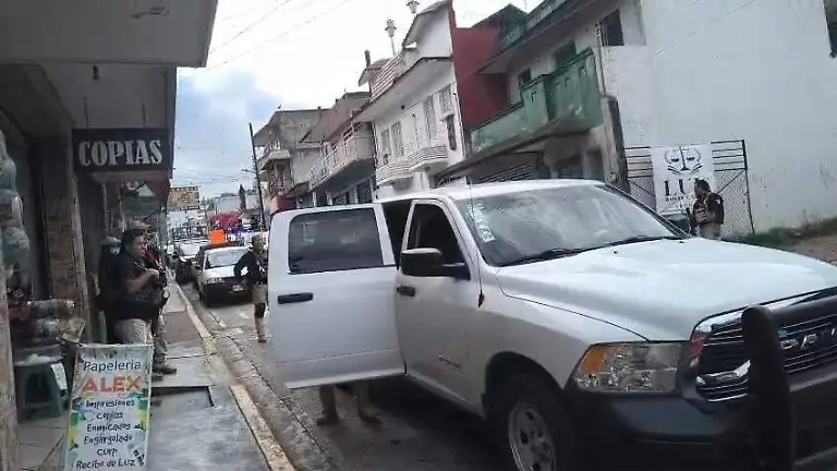 c27cb98e-02b7-4c3e-b883-67c34e8395e6