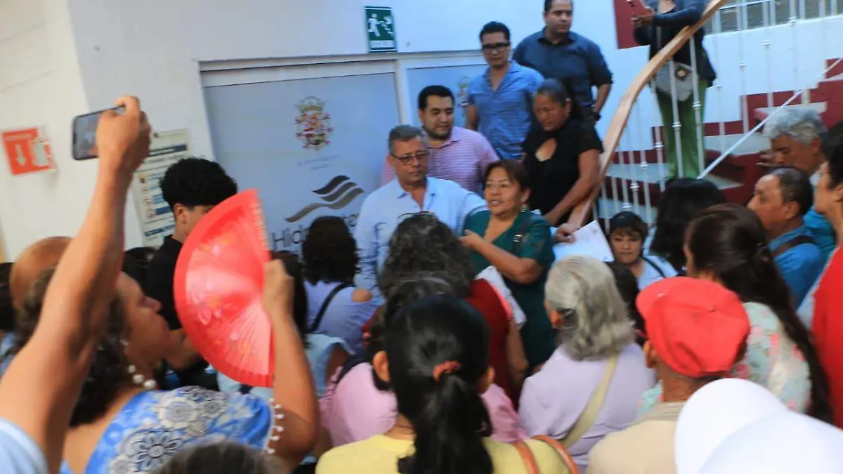 Protestan Antirchistas en Hidrosistema de Córdoba 